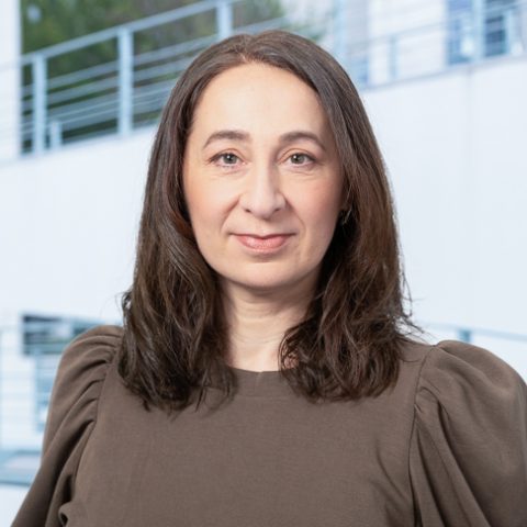 Porträt von Hülya Özsari-Wöffler