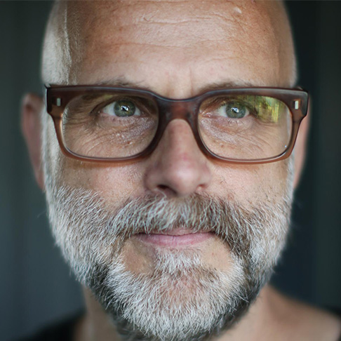 Porträt-Foto von Darren O'Donnell