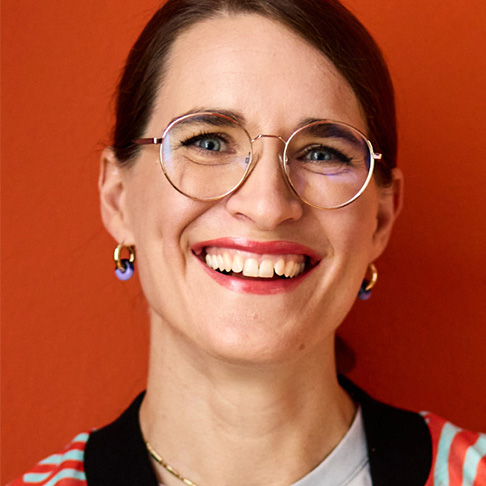 Porträt-Foto von Anke Schad-Spindler