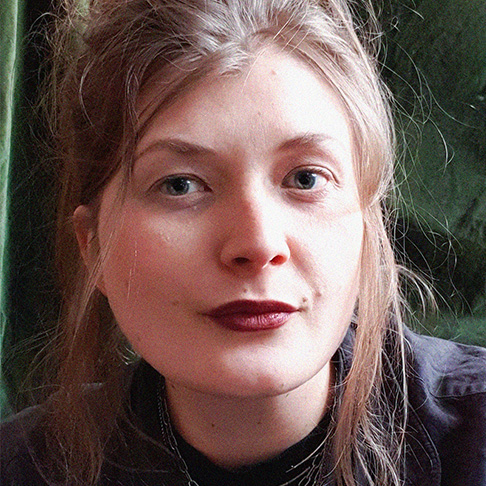 Porträt-Foto von Sarah Wenzinger