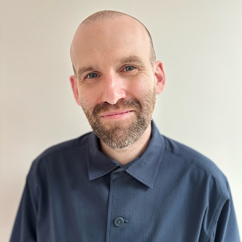 Porträt von Guy Turton